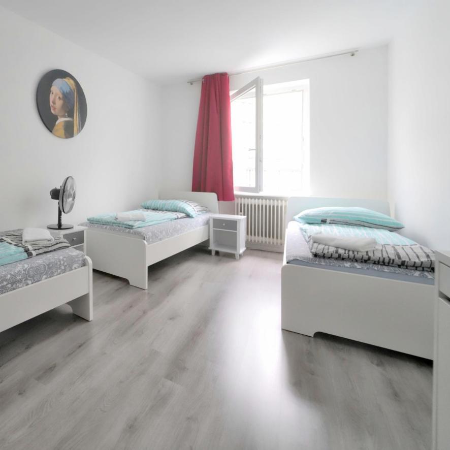 Schoenes Helles Zimmer Direkt In Frankfurt City Nr 301 Hotel Frankfurt pe Main Exterior foto